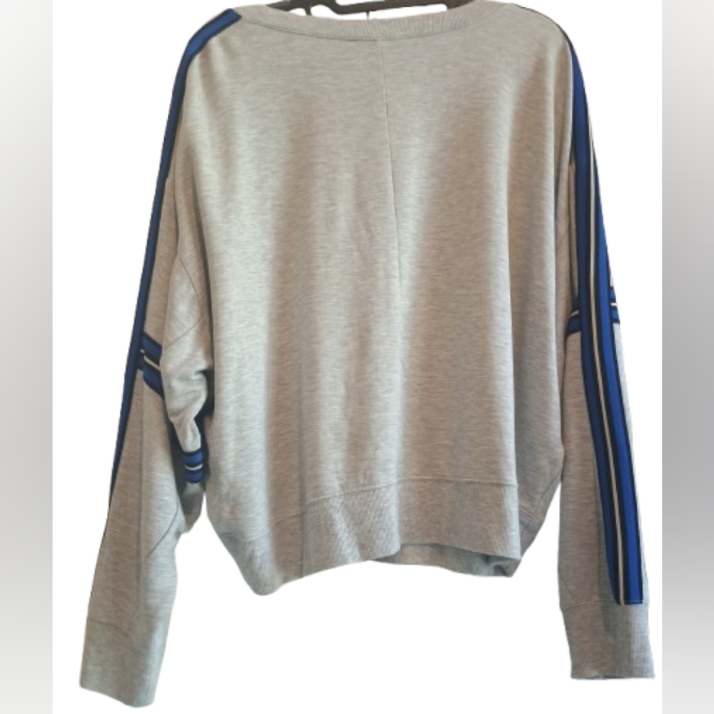 Express One Eleven Sweatshirt Super Duper Soft Size Large With Navy Stripe - Picture 2 of 13